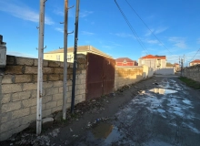 Saray qəsəbəsi, Vəli Axundov küçəsi