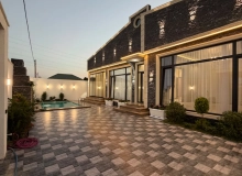 Satılır 4 otaqlı həyət evi/bağ evi 170 m², Mərdəkan q.