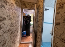 Elimlər metrosunun yanı