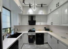 İstiqlaliyyət küçəsi