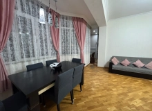 Yasamal rayonu, İnşaatçılar metrosunun yaxınlığı, Yasamal MALLın qarşısı